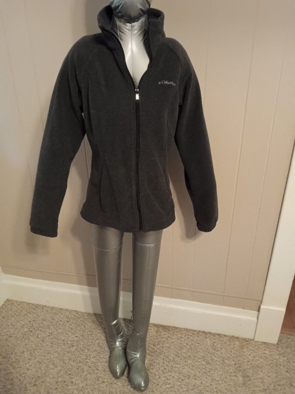 Columbia Light Fuzzy Jacket (Size Small)